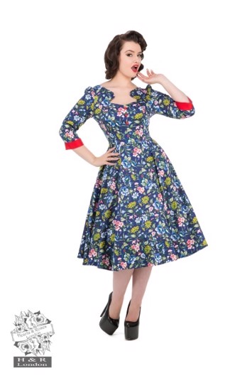 Miss Oxford Blue Ella Smuk Blomstret Swingkjole Smuk Blå Kjole Med Hav Smukke Blomster - Kjole