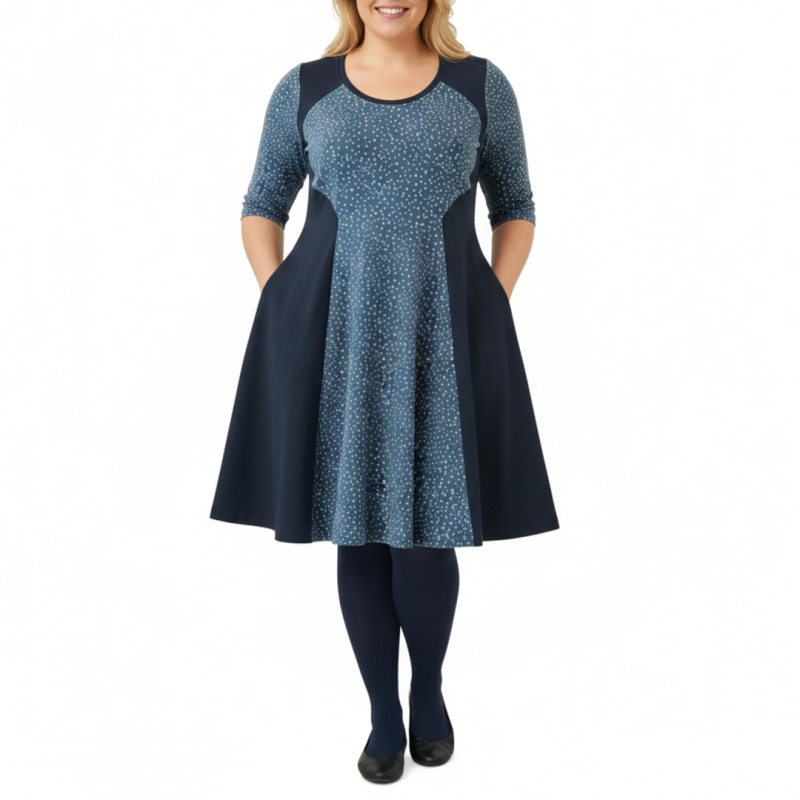 Blå Plus Size Kjole Meika Blue Dot - Amamiko Kjole