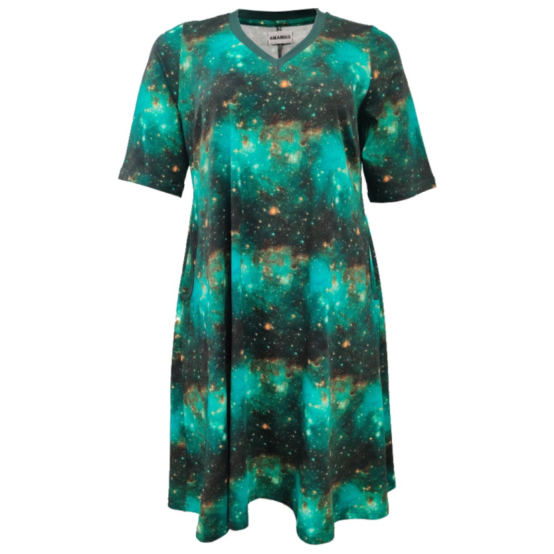 Grøn Plus Size Kjole Tulla Green Night - Amamiko Kjole